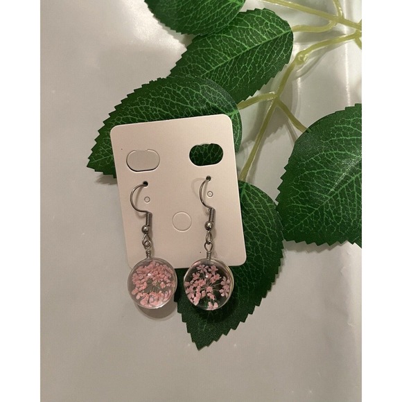 1 Pair Pink Delicate Crystal Glass Dried Flower Ball Pendant Bead Earrings - Picture 1 of 5